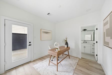 New construction Single-Family house 7723B Hammerly Blvd, Houston, TX 77055 - image 19