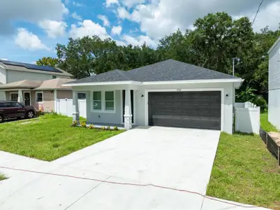 New construction Single-Family house 3706 Wiggins Leaf St, Tampa, FL 33619 - image
