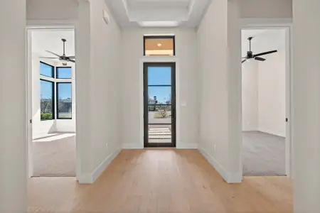 New construction Single-Family house 2308 Kahala Sunset Dr, Spicewood, TX 78669 - image 19