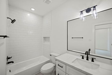 New construction Single-Family house 870 W Little York Rd, Unit C, Houston, TX 77091 - image 4
