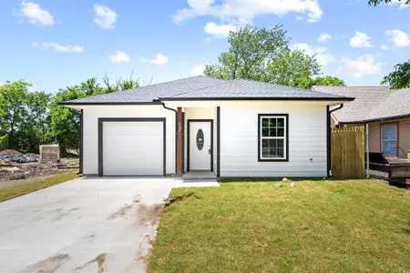 New construction Single-Family house 620 S First, Sherman, TX 75090 null- photo 0