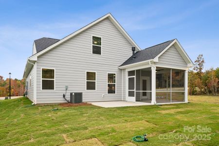 New construction Single-Family house 8336 Acadia Pkwy, Sherrills Ford, NC 28609 The Hazelwood- photo 19 19