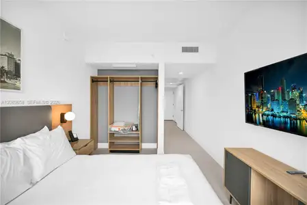 New construction Condo house 159 Ne 6Th St, Unit 4015, Miami, FL 33132 - image 17