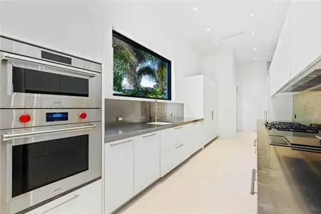New construction Single-Family house 6315 S Flagler Dr, West Palm Beach, FL 33405 - image 5