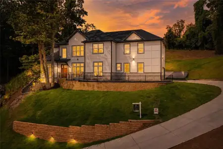 New construction Single-Family house 1238 Bloomsbury Ln, Gainesville, GA 30501 - image