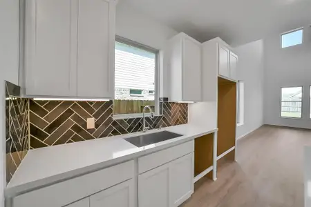 New construction Single-Family house 31410 Greenville Creek Ln, Hockley, TX 77447 - image 5