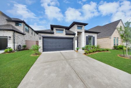 New construction Single-Family house 16607 Yaklin Mdw, Humble, TX 77346 - image
