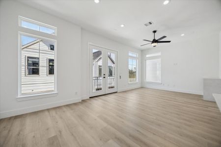 New construction Single-Family house 754 Curtin St, Houston, TX 77018 - image 18