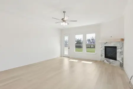 New construction Single-Family house 7004 Valley View Dr, Joshua, TX 76058 plan Lexington SE - image 20
