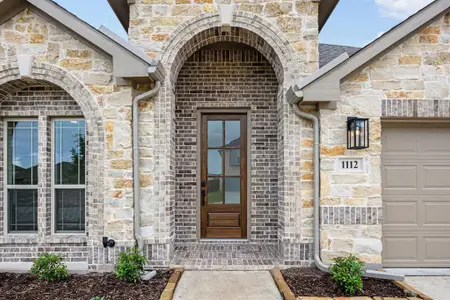 New construction Single-Family house 1112 Foxtail Dr, Justin, TX 76247 plan Hawthorne II - image