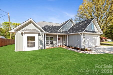 New construction Single-Family house 521 Cedar St, Troutman, NC 28166 - image