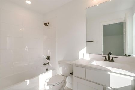 New construction Single-Family house 7429 Harrier St, Fort Worth, TX 76179 plan Tucker - image 11