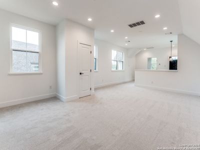 New construction Single-Family house 414 Alexander Ave, New Braunfels, TX 78130 null- photo 13 13