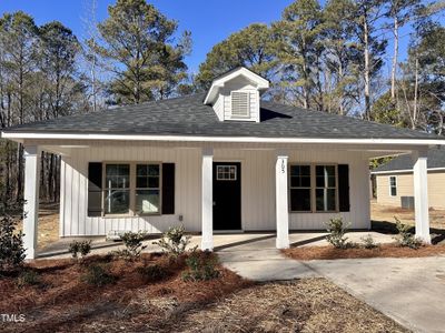 New construction Single-Family house 305 E Pope Ave, Kenly, NC 27542 - photo 0