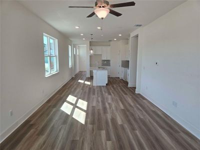 New construction Single-Family house 3841 Daybreak Run Lp, Spring Hill, FL 34609 plan Gulfside - image 8