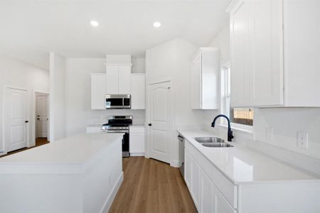 New construction Single-Family house 2407 Stonebriar Ln, Sherman, TX 75092 - image 8