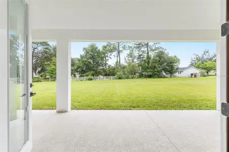 New construction Single-Family house 5912 Ne 57Th Lp, Silver Springs, FL 34488 - image 4