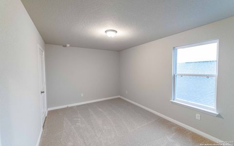 New construction Single-Family house 308 Angus Dr, Seguin, TX 78155 Rio Grande- photo 13 13