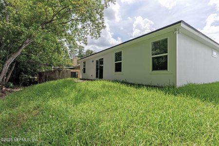 New construction Single-Family house 7327 Cinnamon Tea Ln, Jacksonville, FL 32244 - image