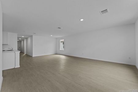 New construction Single-Family house 1854 Stonechat, New Braunfels, TX 78130 plan Ramsey - image 12