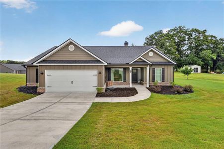 New construction Single-Family house 198 Advent Dr, Winder, GA 30680 - image