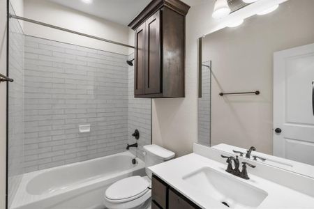 New construction Single-Family house 470 Solo Ridge Dr, Waxahachie, TX 75167 null- photo 14 14