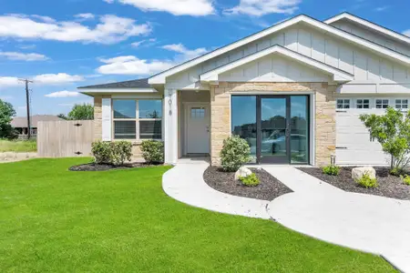 New construction Multi-Family house 1018 College Ave, Troy, TX 76579 plan College Park Townhomes Model - image