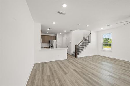 New construction Townhouse house 210 Territory Trl, Fort Worth, TX 76120 Travis 4B4 A- photo 13 13