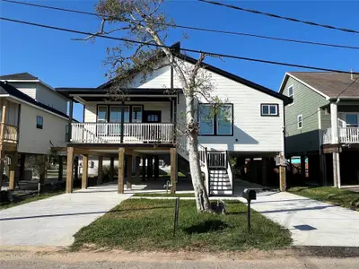 New construction Single-Family house 226 S Y St, La Porte, TX 77571 - image