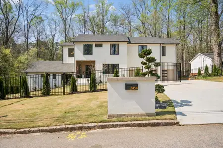 New construction Single-Family house 2454 Caladium Dr Ne, Atlanta, GA 30345 - image