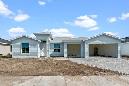 New construction Single-Family house 9211 Eagles Perch Place, Orlando, FL 32825 - photo 0