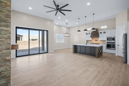 New construction Single-Family house 842 Harpendem Dr, El Paso, TX 79928 plan Pebble Beach EXT50 - image 3