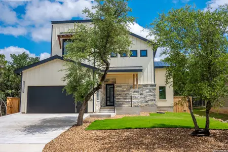 New construction Single-Family house 1455 Cedar Grove Trl, Spring Branch, TX 78070 - image