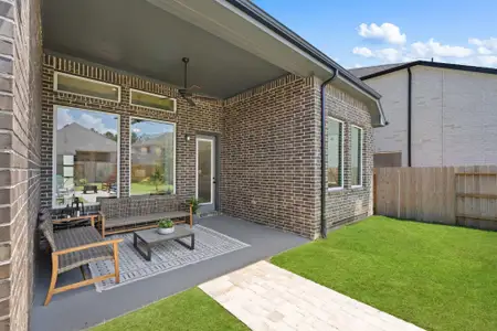 New construction Single-Family house 28825 Crockett Gardens Dr, New Caney, TX 77357 plan Sunnyside - image