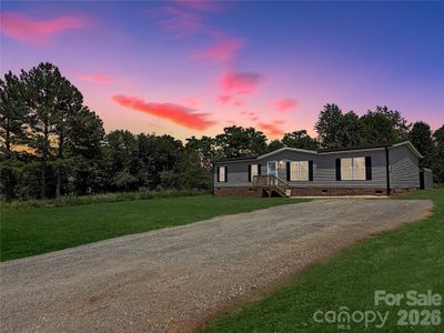 New construction Single-Family house 206 Fairchase Cir, Stony Point, NC 28678 - image