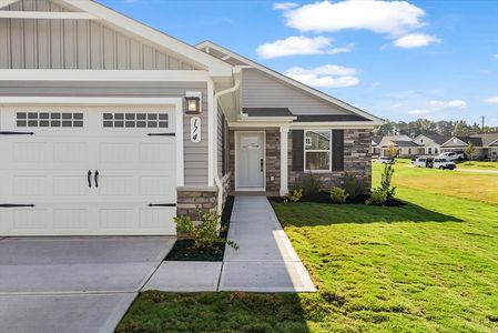 New construction Single-Family house 174 Garrison Farm Wy, Seneca, SC 29678 plan Move-In Ready Aruba Bay - image
