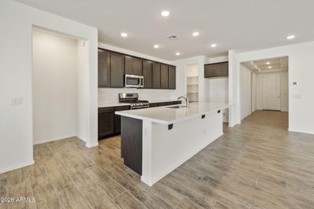 New construction Single-Family house 17320 W Dahlia Dr, Surprise, AZ 85388 - image 6