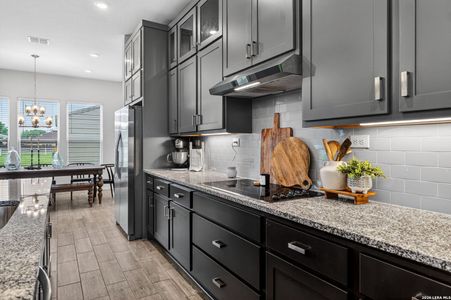 New construction Single-Family house 160 Pradera Rdg, Floresville, TX 78114 - image 19