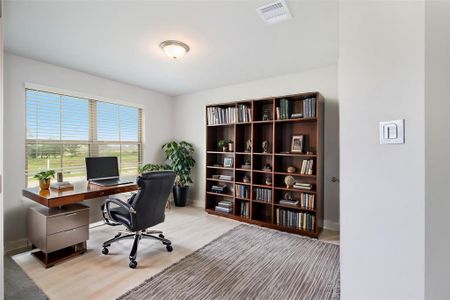 Study / Home Office with Closet