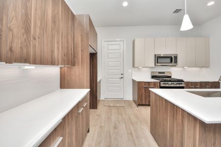 New construction Single-Family house 13402 Sombrero Cay Dr, Houston, TX 77047 - image 14