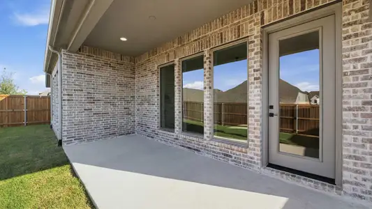 New construction Single-Family house 817 River Sky Rd, Lavon, TX 75166 plan 2545W - image 4