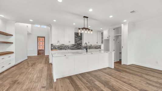 New construction Single-Family house 906 Perkins Rd, Poolville, TX 76487 plan Carraway - image 17