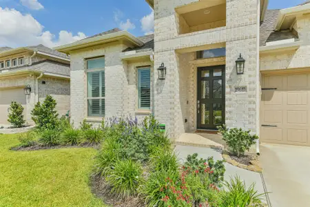 New construction Single-Family house 19610 Palomino Prairie Trl, Tomball, TX 77377 plan Design 2476W - image