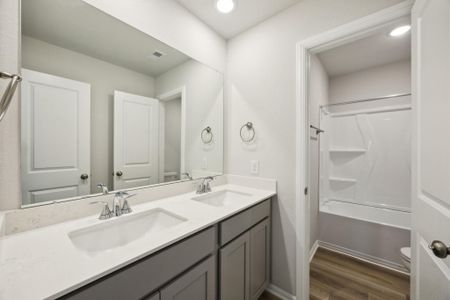 New construction Single-Family house 1117 Novelle Bend Dr, Houston, TX 77336 - image 2