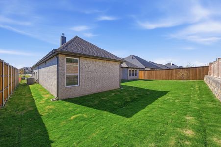 New construction Single-Family house 498 Windchase Dr, Haslet, TX 76052 plan The Edinburg - image 4