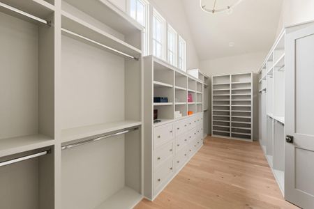 New construction Single-Family house 1411 Thornton Rd, Houston, TX 77018 - image 14