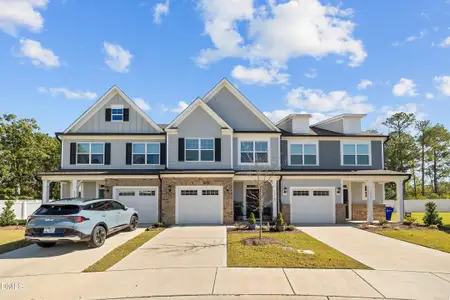 New construction Townhouse house 1014 Culloden Cir, Durham, NC 27713 - image