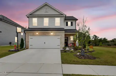 New construction Single-Family house 506 Donnegal Farm Dr, Fuquay Varina, NC 27526 - image