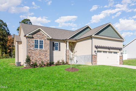 New construction Single-Family house 201 Tee Dr, Selma, NC 27576 - image 2