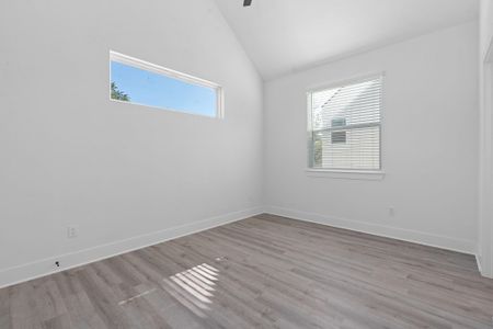 New construction Single-Family house 6810 Montana St, Unit 2, Austin, TX 78741 - photo 12 12